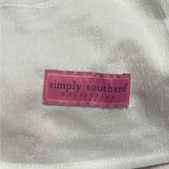 Simply Southern skort, super cute and flirty! - Picture 4 of 7